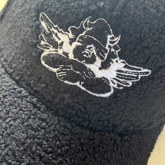 Boys lie Sherpa baseball hat black NWT - Picture 10 of 11